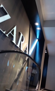 �a�J