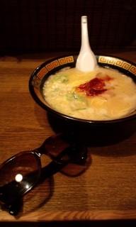 �E�K�E(�m�D`)�E�K�E�B